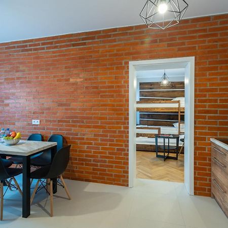 Modern Apartments In Centrum Wadowice Ngoại thất bức ảnh